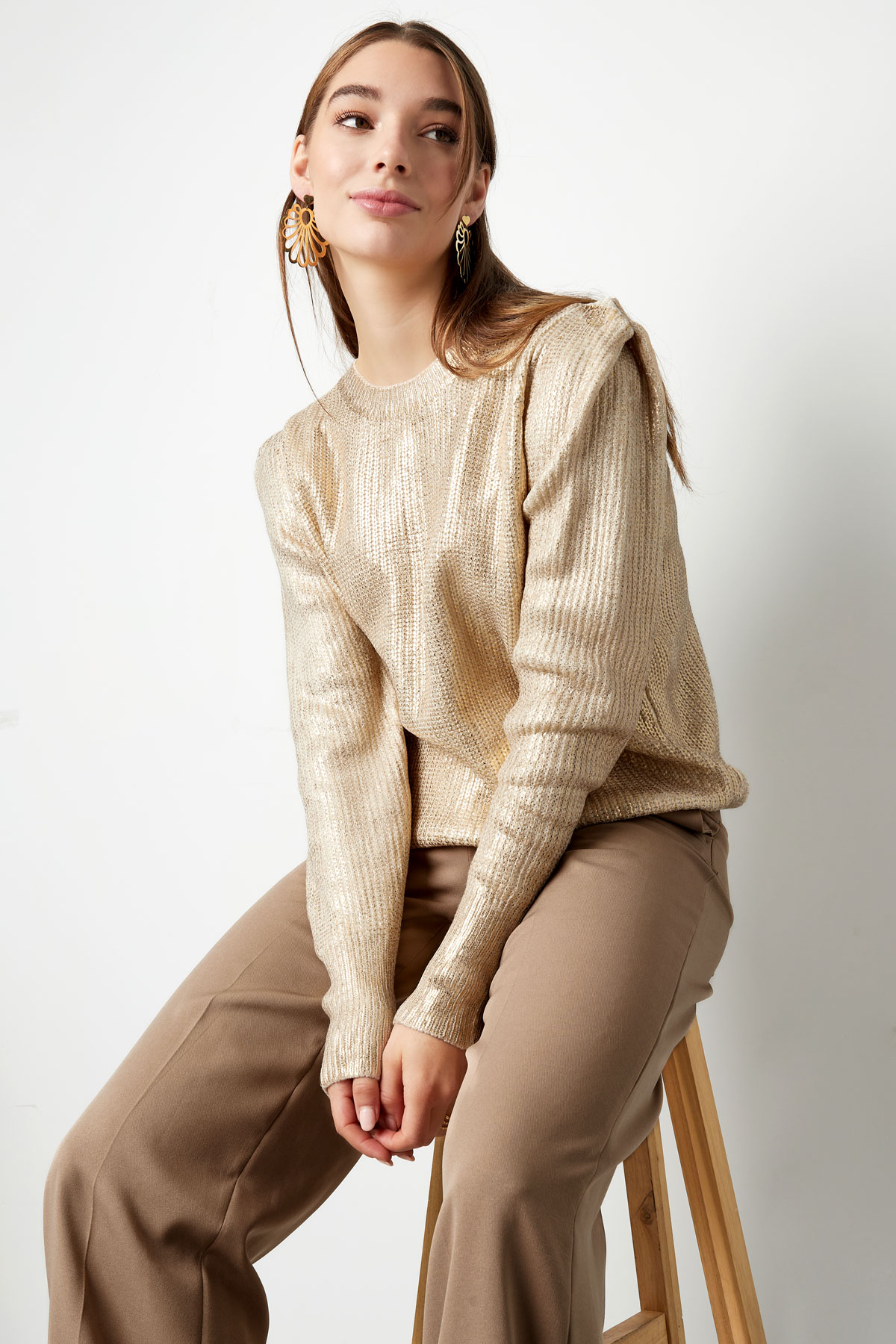 Knitted metallic city sweater - gold Picture8